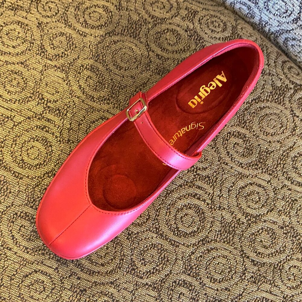 Alegria - Haylo Ruby (New W/ Box) - image 2